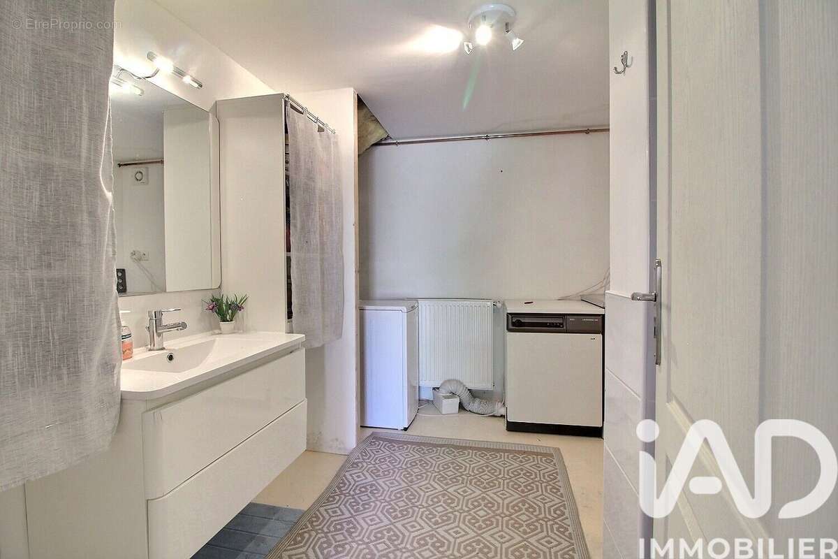 Maison 142 m² à Dontreix  - photo 9