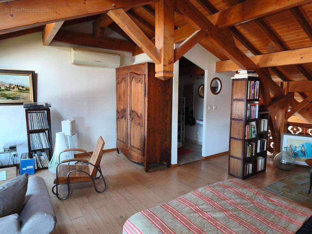 Maison à LA MURETTE
