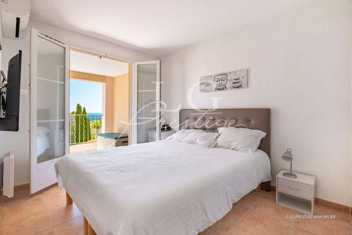 Appartement à THEOULE-SUR-MER