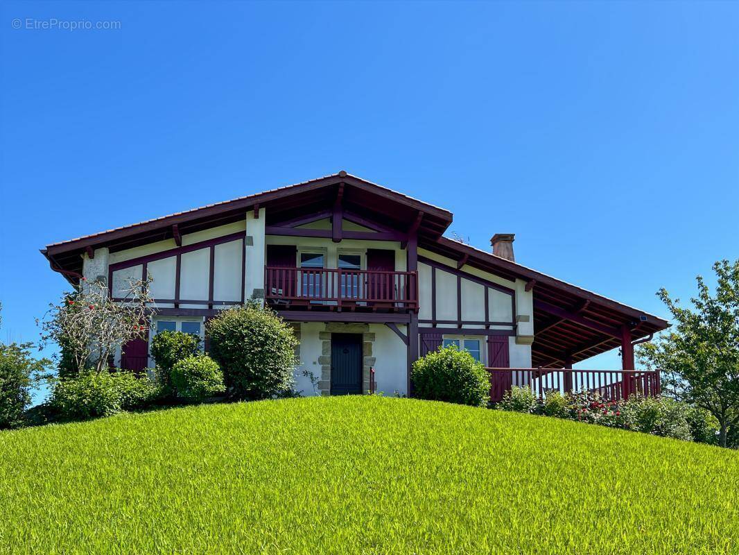 Maison à CAMBO-LES-BAINS