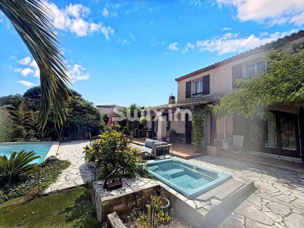 Maison ideale famille 4 chambres piscine au coeur du golfe de st tropez - photo 2