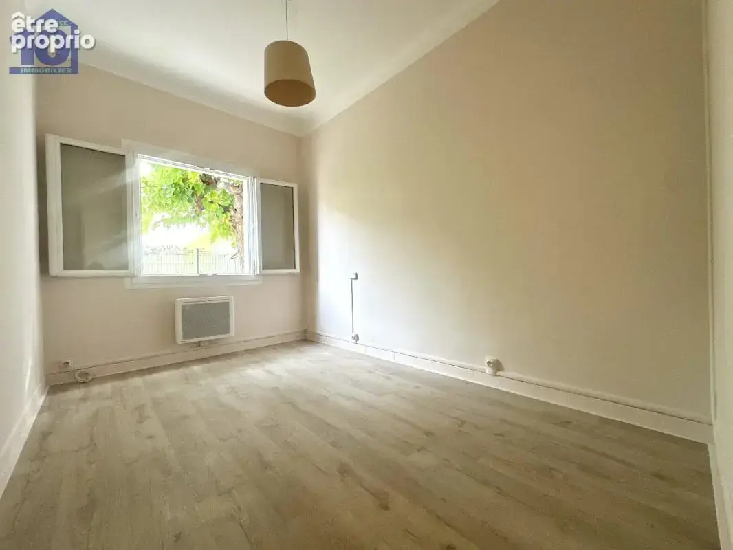 Appartement en rez-de-jardin - photo 6