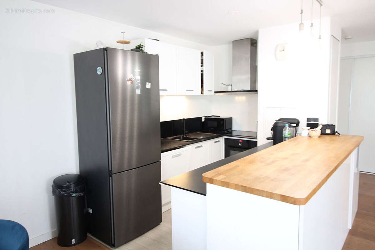 Appartement à SARTROUVILLE