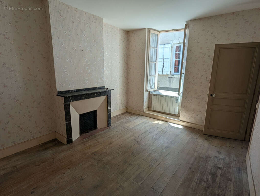 Maison de village de 115 m² - photo 8