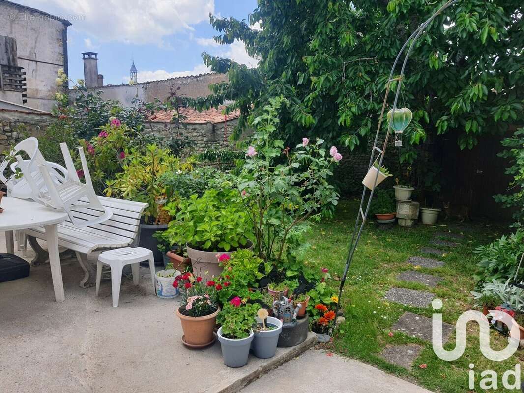 Photo 6 - Maison à SAINT-JEAN-D&#039;ANGELY