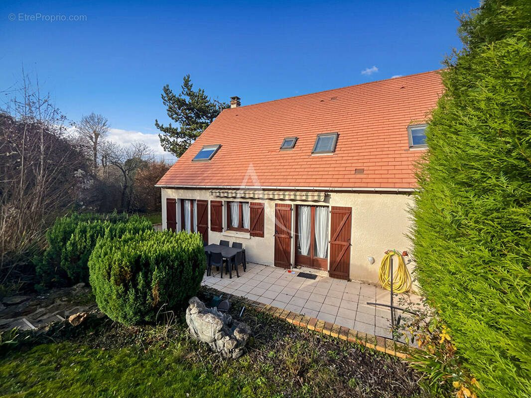 Maison à TESSANCOURT-SUR-AUBETTE