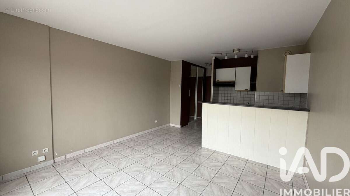 Photo 3 - Appartement à MELUN