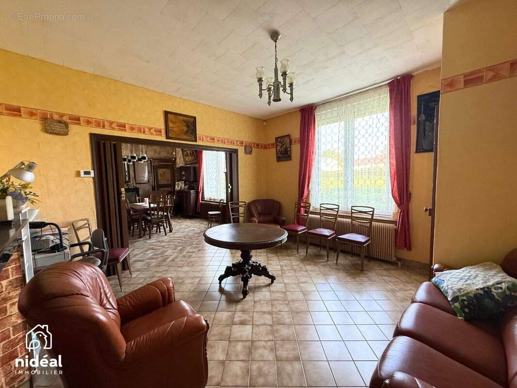 Maison à VIEUX-RENG