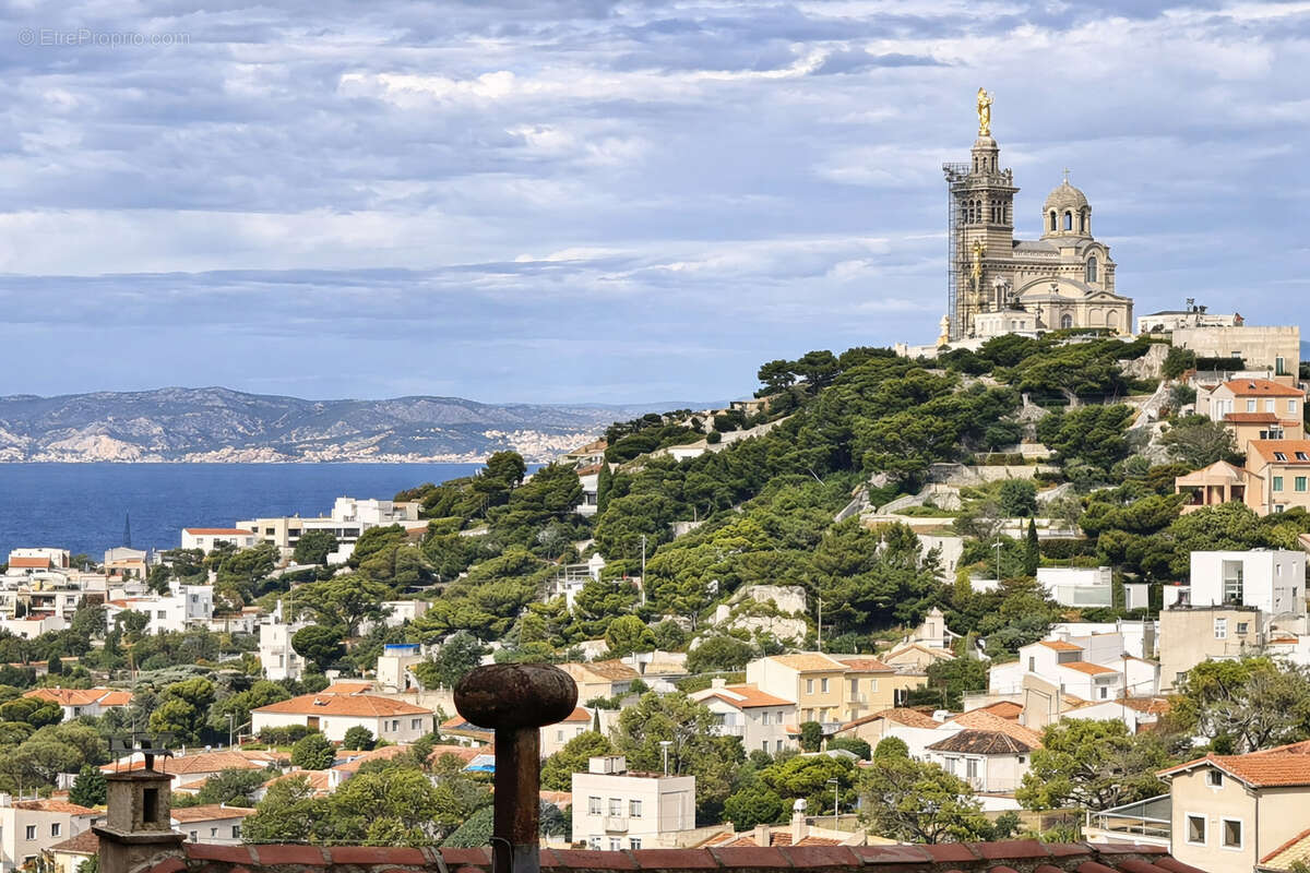Appartement à MARSEILLE-7E