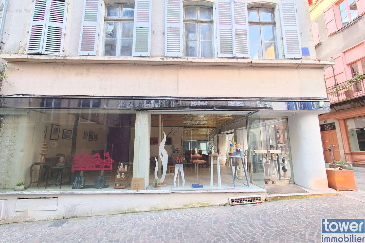 Maison à VILLEFRANCHE-DE-ROUERGUE