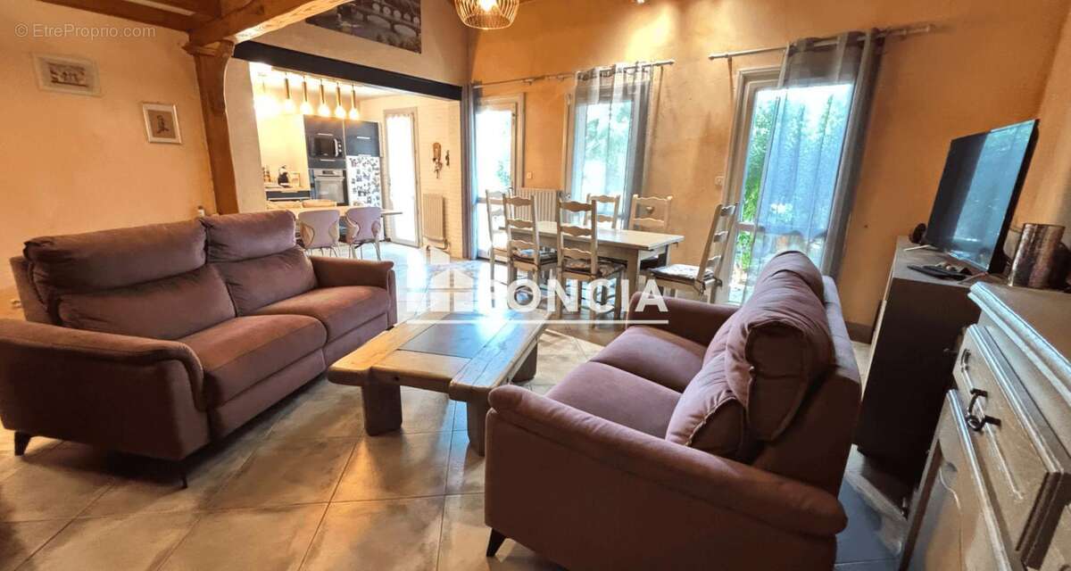 Maison Familiale au calme proche des écoles - photo 2