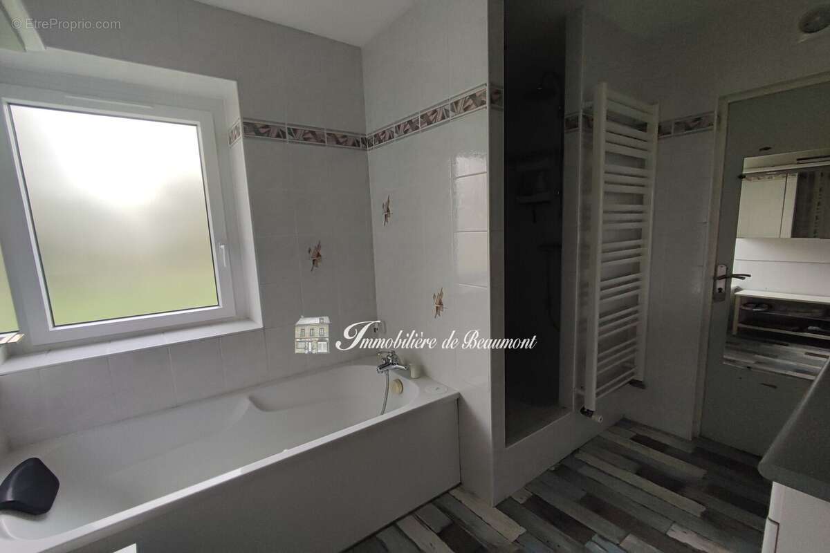 Maison à BEAUMONT-LE-ROGER