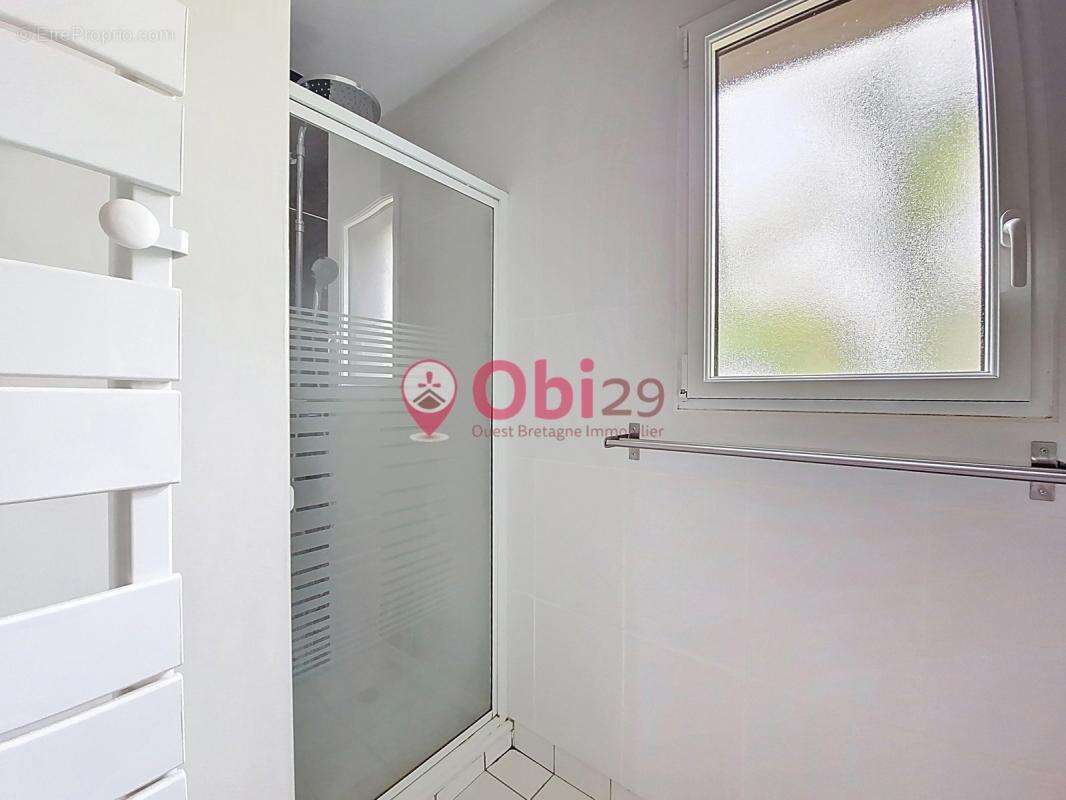 Maison à PONT-DE-BUIS-LES-QUIMERCH