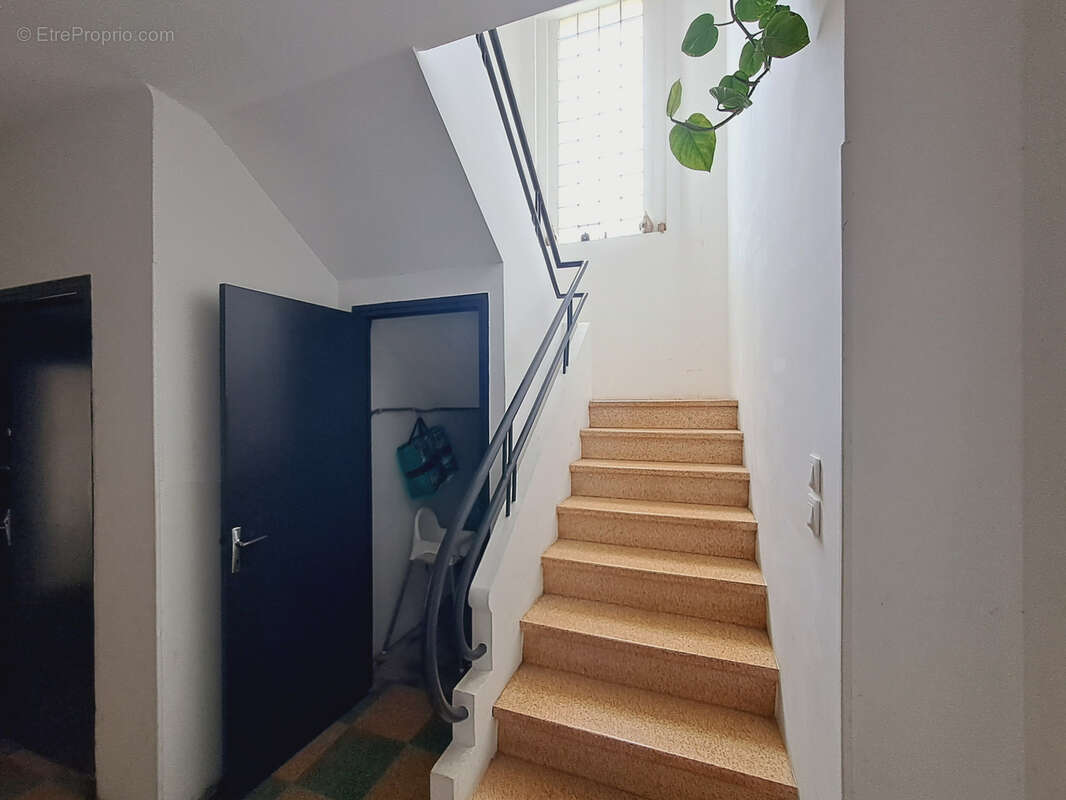 Maison à LESPIGNAN
