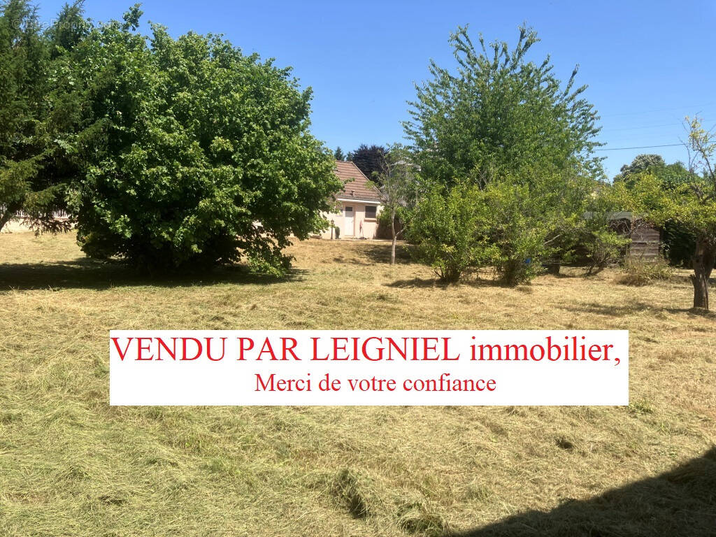 Terrain à SENS