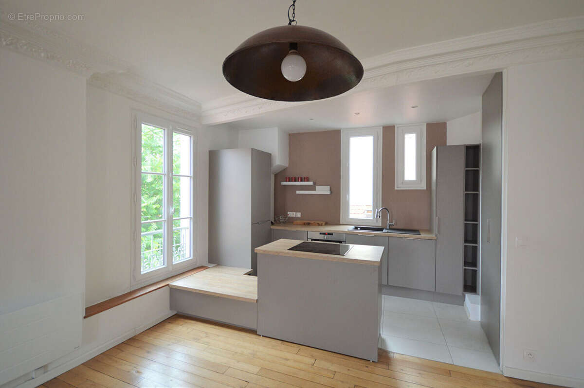 Appartement à NANTERRE