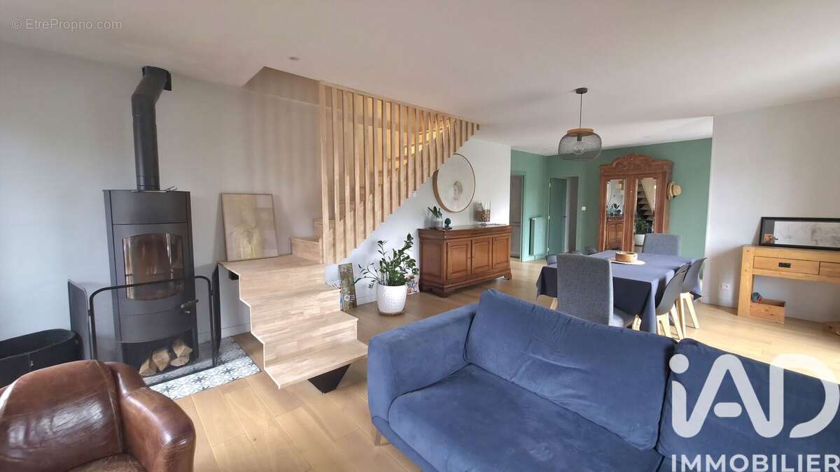 Maison 141 m² à Veauche  - photo 7
