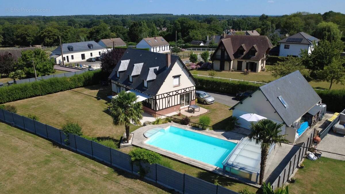 Maison à ELBEUF