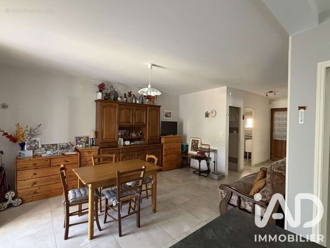 Appartement 57 m² à Nyons  - photo 8