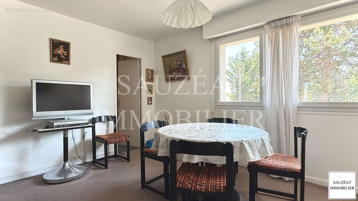 Appartement à FONTENAY-AUX-ROSES