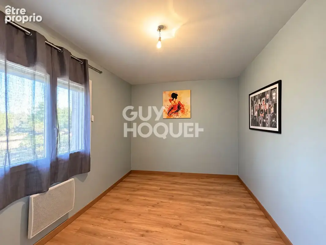 LUZINAY Maison individuelle  au coeur du village - PRIX REAJUSTE - photo 10