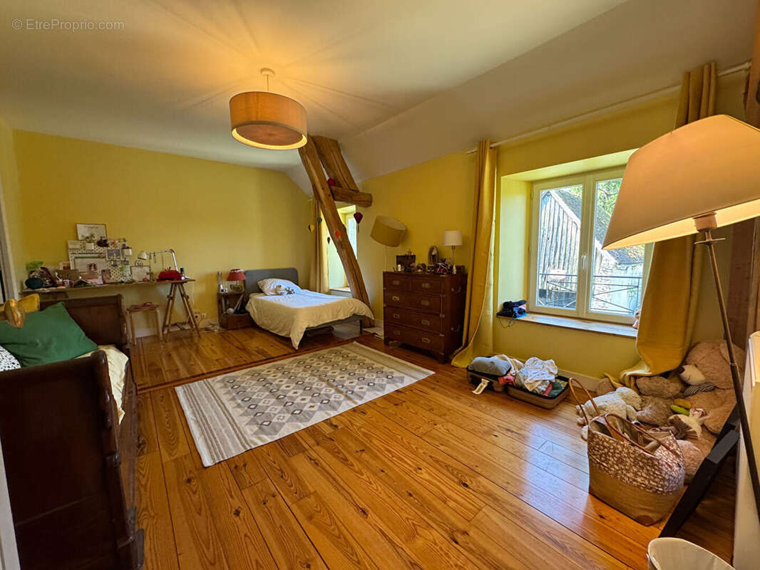 Maison à GARANCIERES