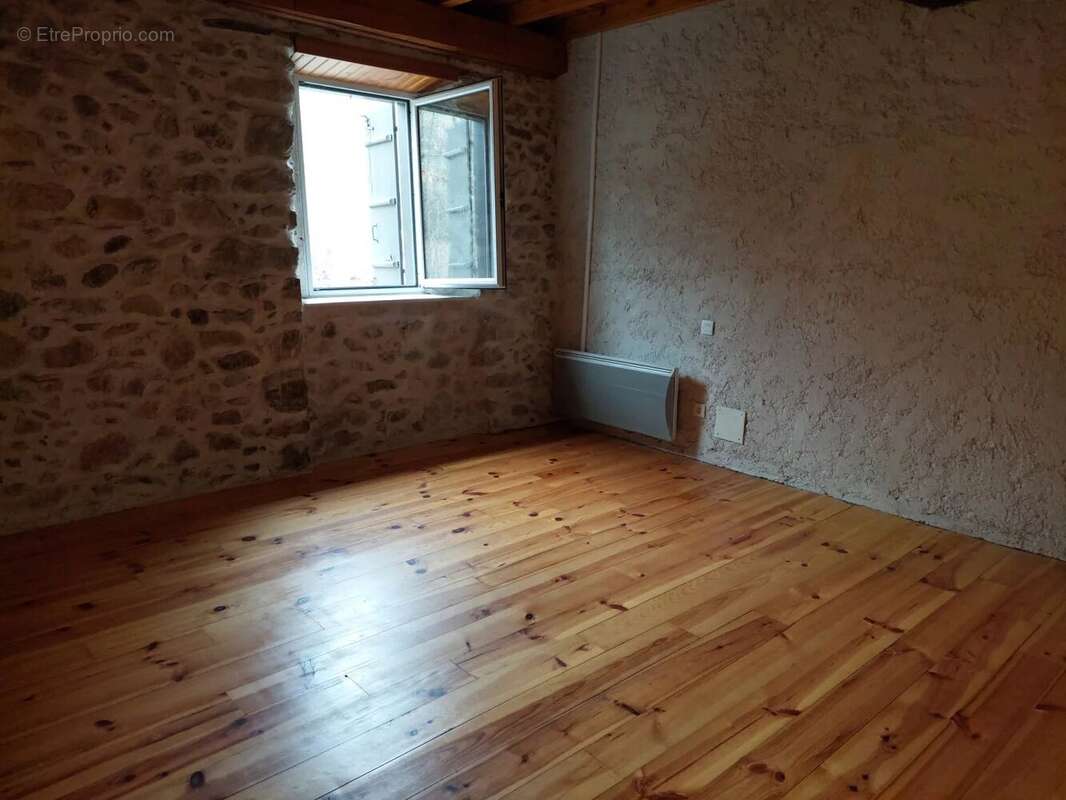 Maison à LE MAS-D&#039;AZIL