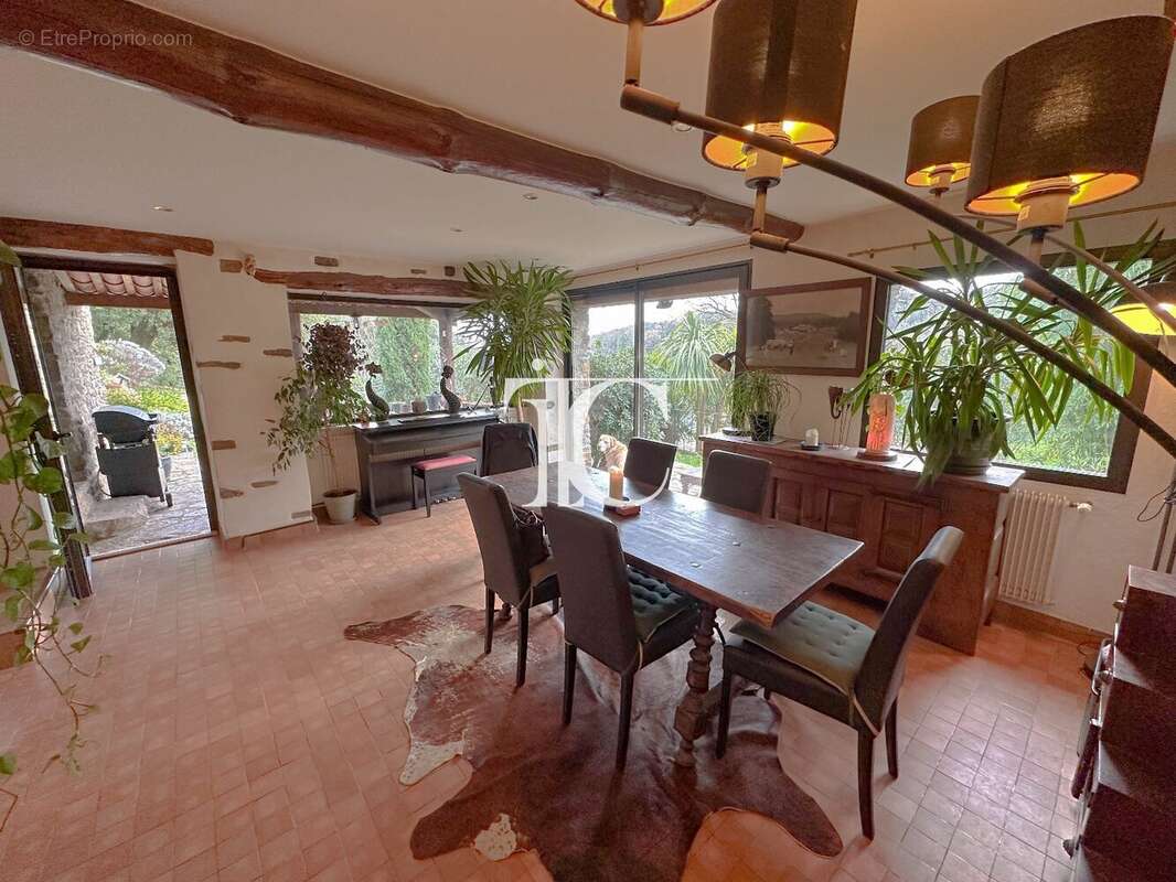 Maison à SAINT-AMBROIX