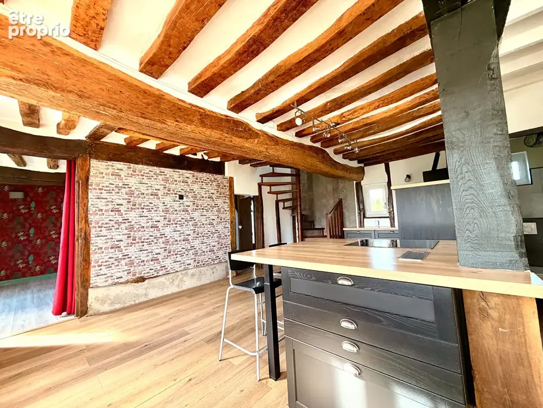 RY, très proche.Bel ensemble immobilier rénové avec 2 logements sur 2 500 m² de terrain - photo 5