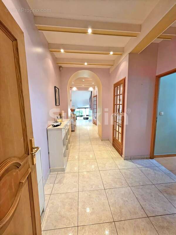 Appartement à AIX-LES-BAINS