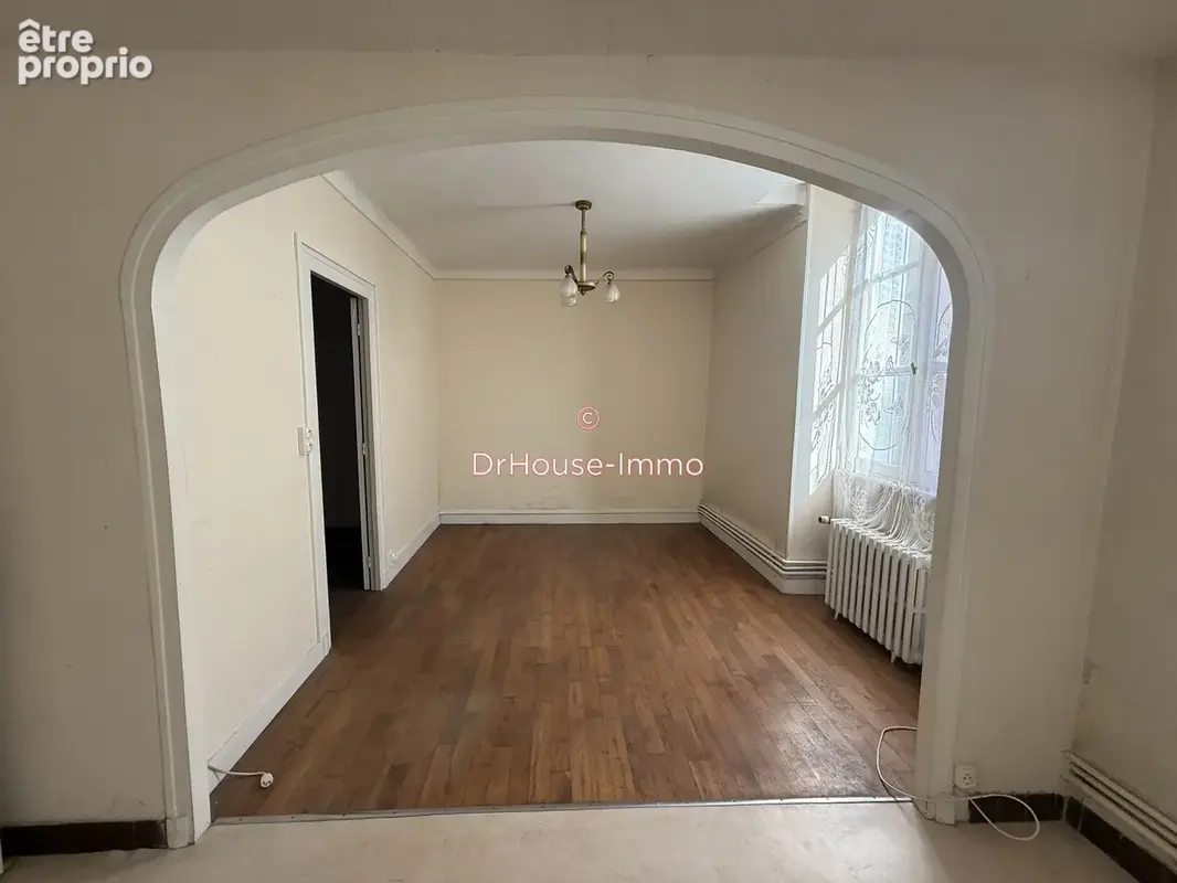 Maison 7 pièces 172 m² à vendre à Chateauroux (36000) - photo 4