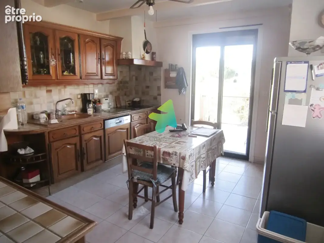 Villa sur 898 m2 de terrain - photo 3