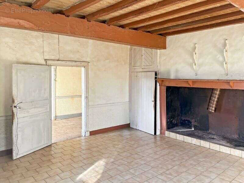 Maison à PLIEUX