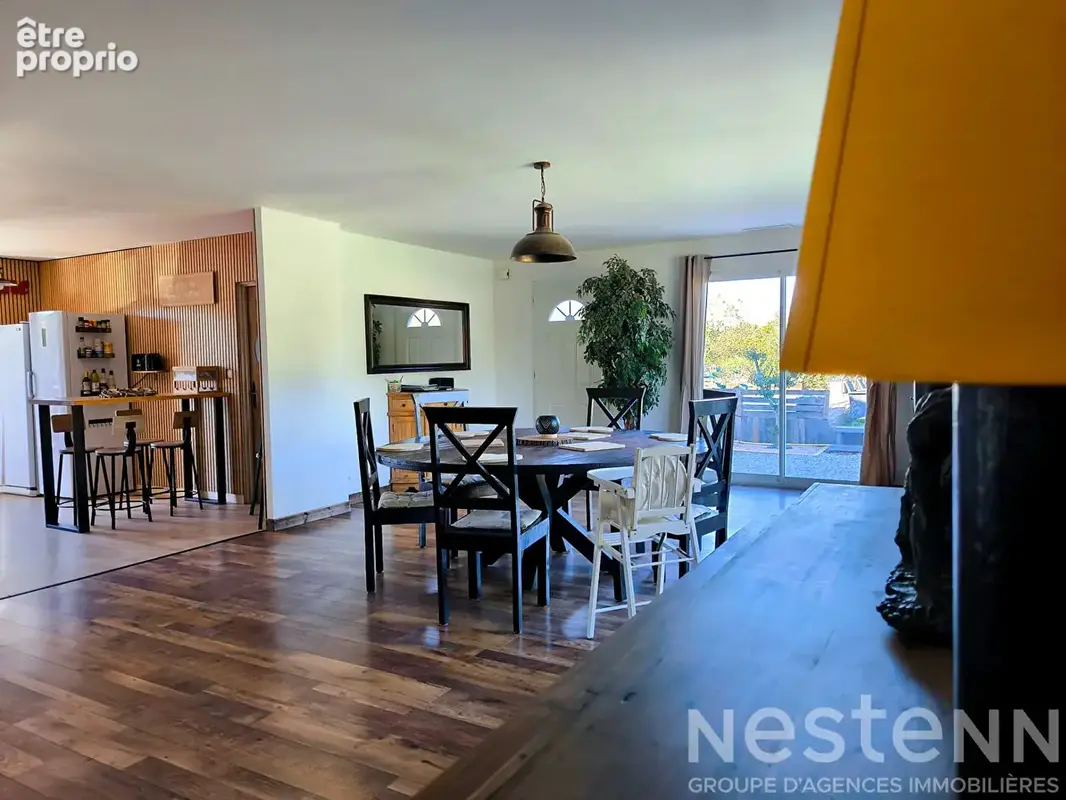 Villa de plain-pied de 158 m² avec studio, piscine et 1,5 hectare de terrain - photo 5