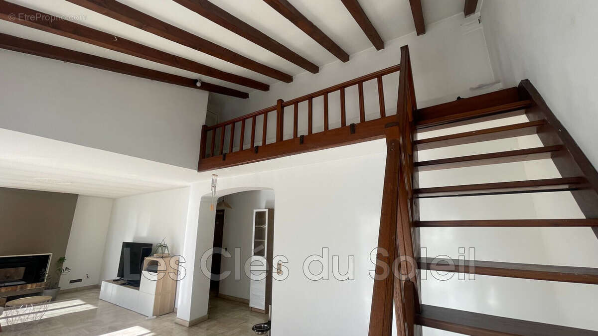 Maison à BRIGNOLES