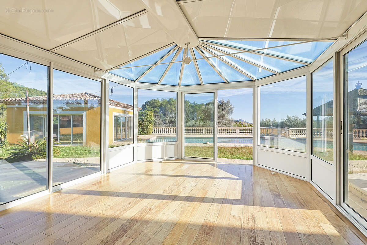 Maison à LA FARLEDE