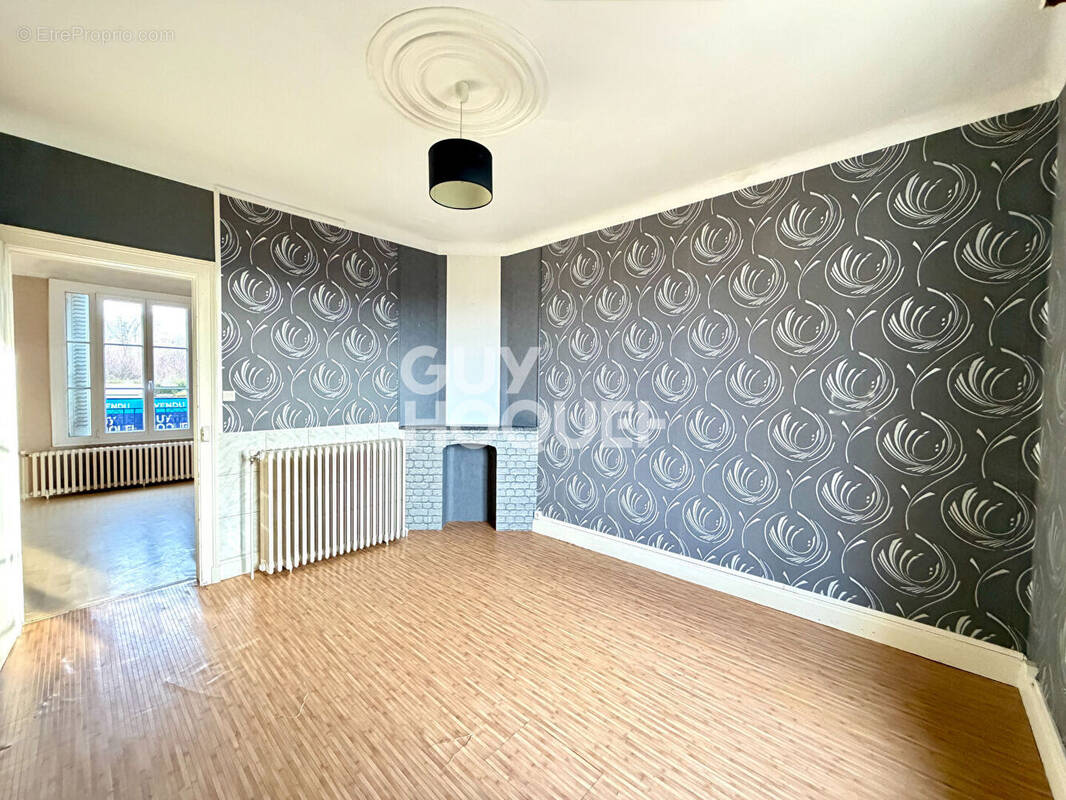 Maison à NEUVES-MAISONS