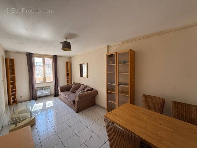 Appartement à HYERES