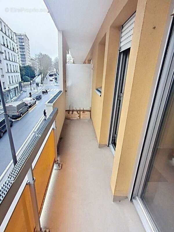 Studio avec balcon + cave - photo 3