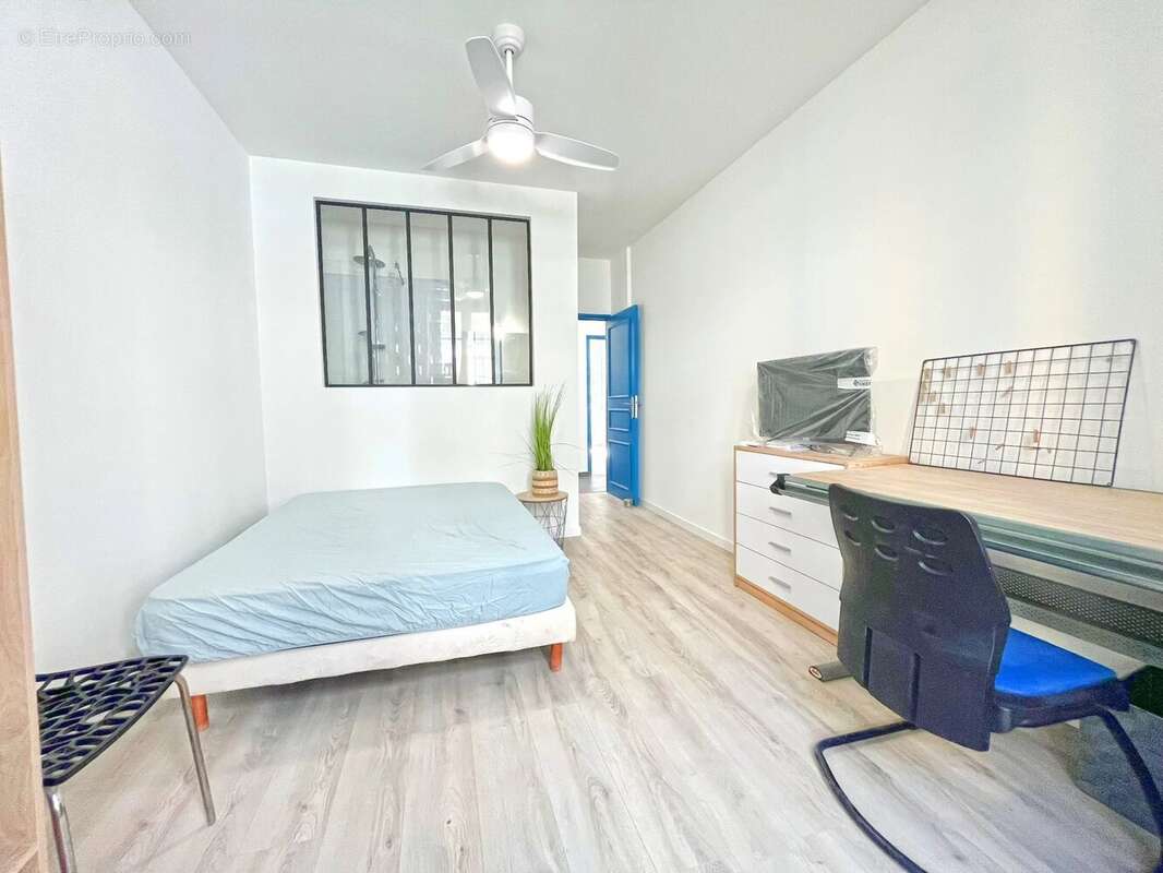 Liberation - 3p 62m² entierement refait a neuf - 320.000 € - photo 4