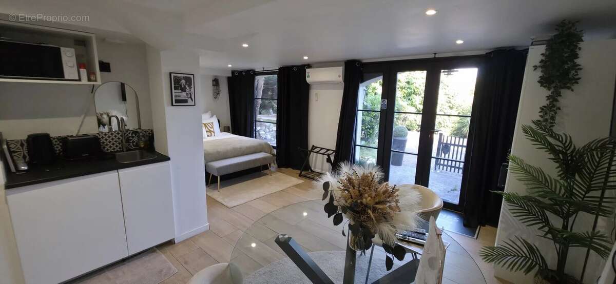 Maison à MOUGINS