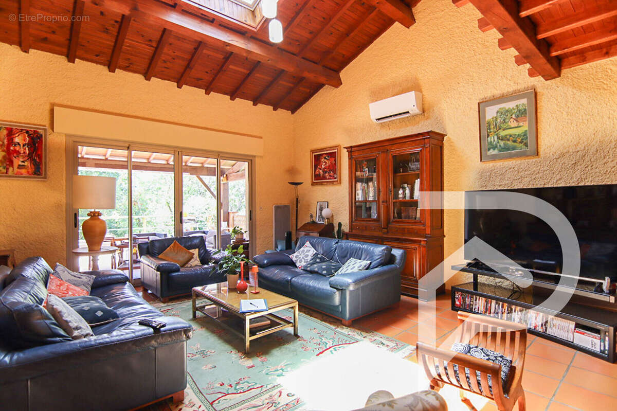 Maison à L&#039;ISLE-JOURDAIN