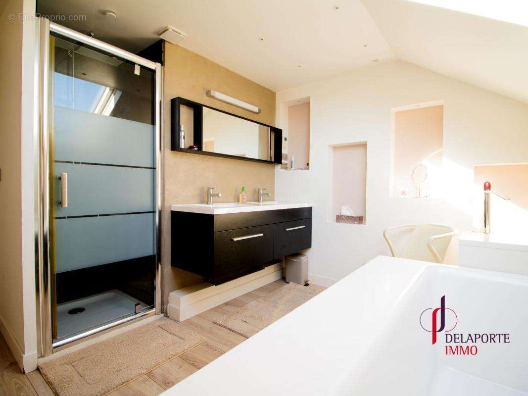 Maison à L&#039;ISLE-ADAM