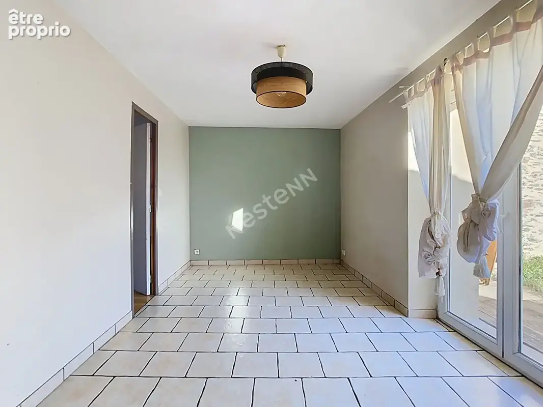 Maison idéalement située au coeur du bourg de La Regrippière à moins de 10min de VALLET et de l'axe NANTES-CHOLET - photo 4