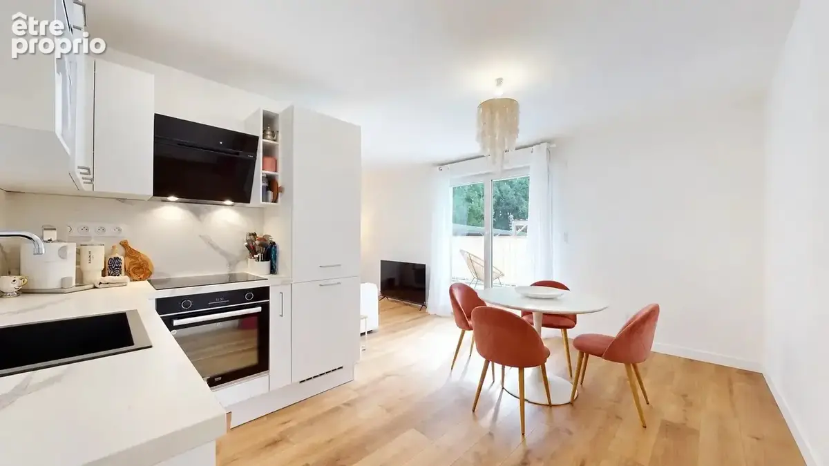 Appartement 2 pièces 44 m² à vendre à Montfermeil (93370) - photo 2