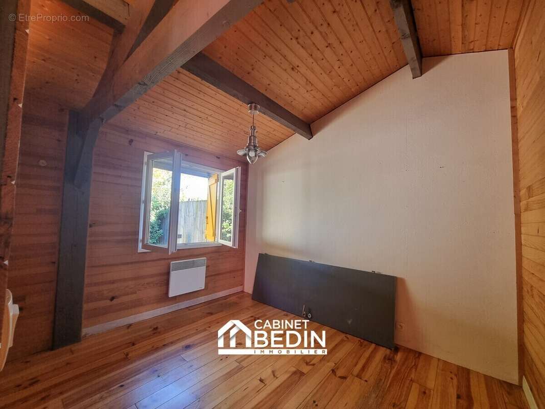 Appartement à ARES