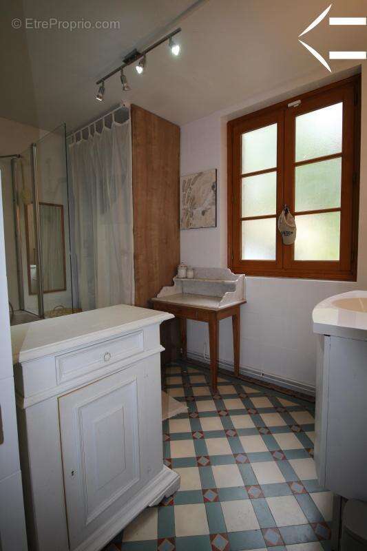 Maison à MENESTREAU