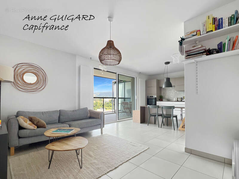 Appartement à ANNECY-LE-VIEUX