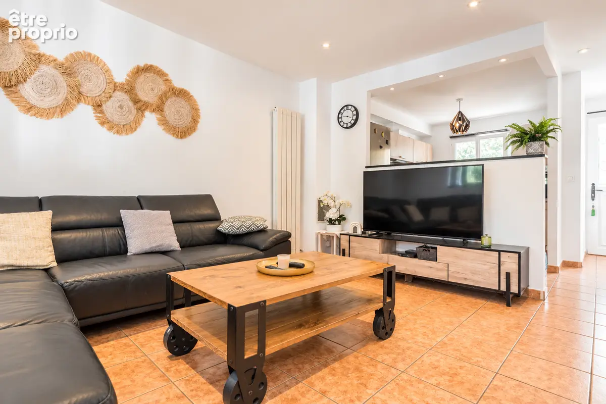Pertuis - maison familiale 127 m²  - 4 chambres - jardin - véranda - garage - photo 7