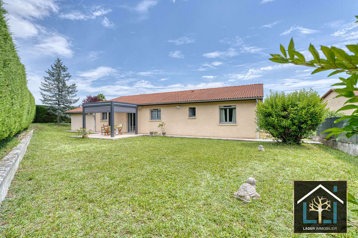 Maison centre DAGNEUX de plain-pied - photo 2